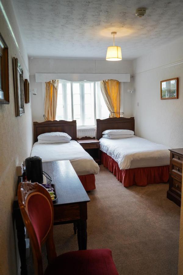 Fox & Hounds Hotel Lydford Экстерьер фото